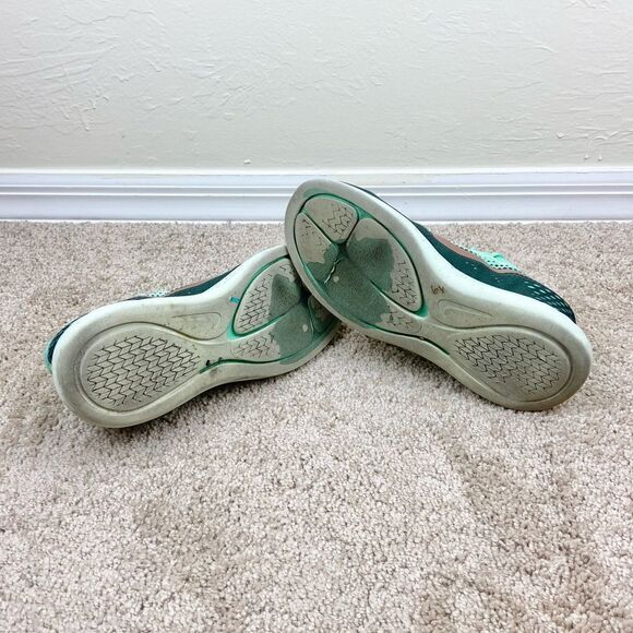 Nike Lunarglide 8 H2O Repel Running Shoes - Green Glow - Picture 6 of 6